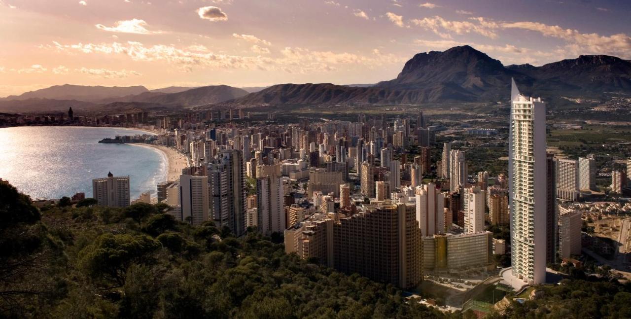 Skyline 31 Terraza Privada Con Vistas Al Mar Apartment เบนิดอร์ม ภายนอก รูปภาพ