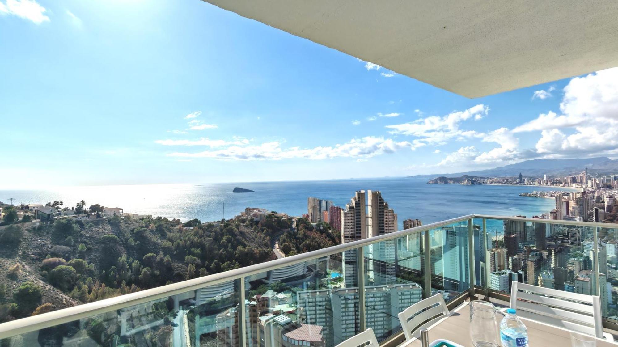 Skyline 31 Terraza Privada Con Vistas Al Mar Apartment เบนิดอร์ม ภายนอก รูปภาพ